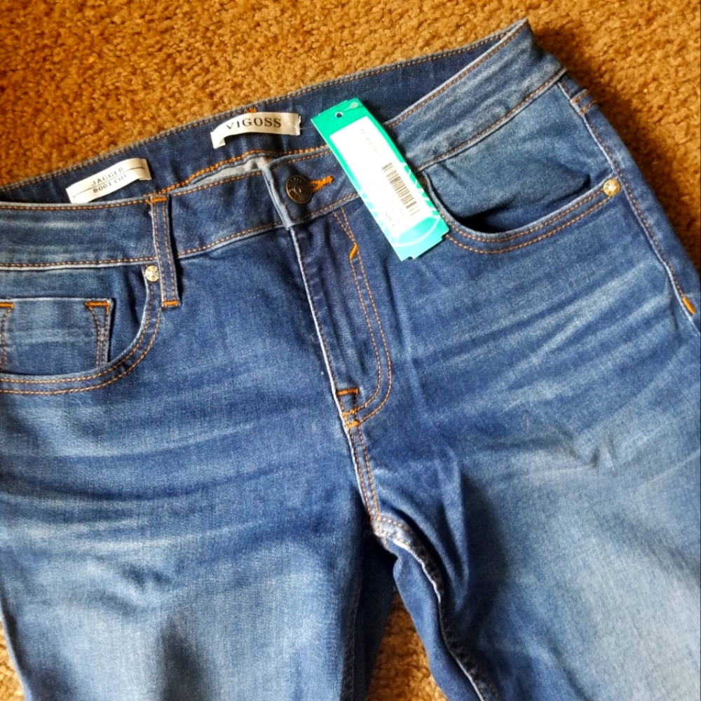 Vigoss Jean's NWT!! Innovated Stretch! Size 4 Jagger Boot Cut!!I LOVE OFFERS !!